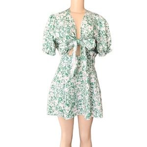 SHEIN Puff sleeve tie front dress